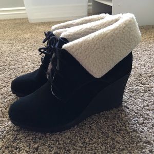 Black Wedge Winter Booties